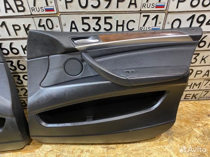 Дверная карта передняя Bmw X5 E70 3.0 2011