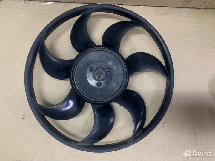 Мотор вентилятора охлаждения Renault Logan Sandero