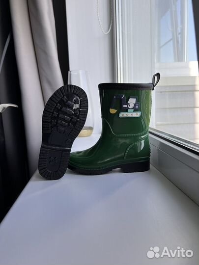 Резиновые сапоги