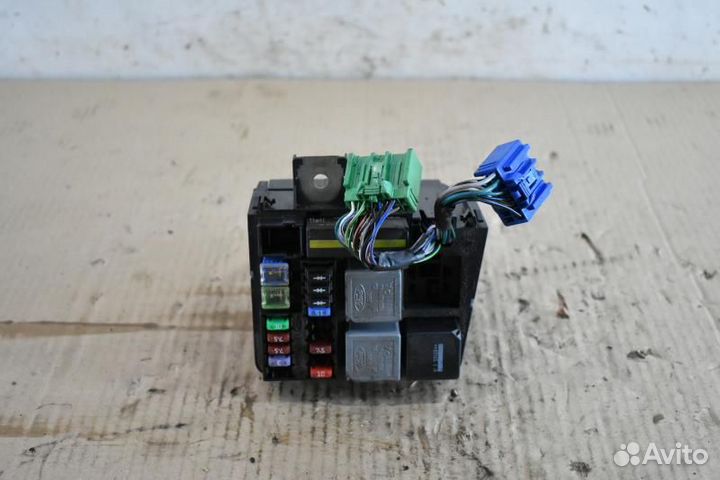 Блок предохранителей Ford Mondeo 3 поколение cjba