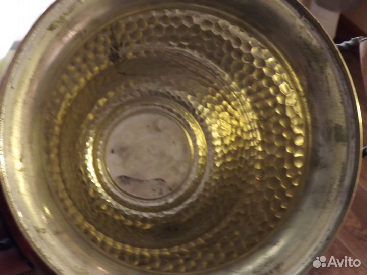 Интересный самовар. Горит как золото