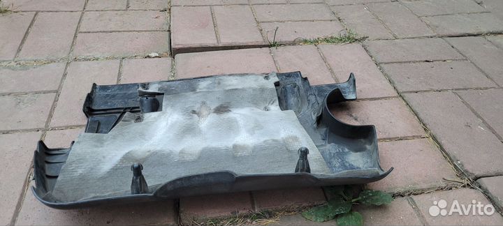 Крышка двигателя MR20