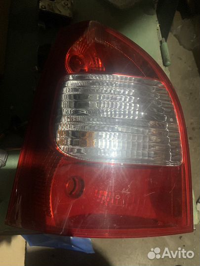 Задний фонарь