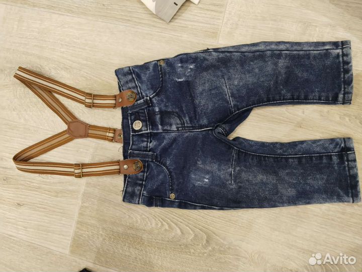 Продам комплект фирменных вещей