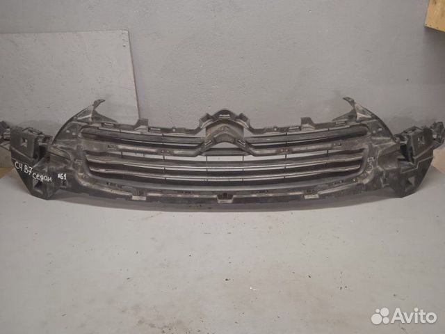 Решетка радиатора Citroen C4 B7 2013