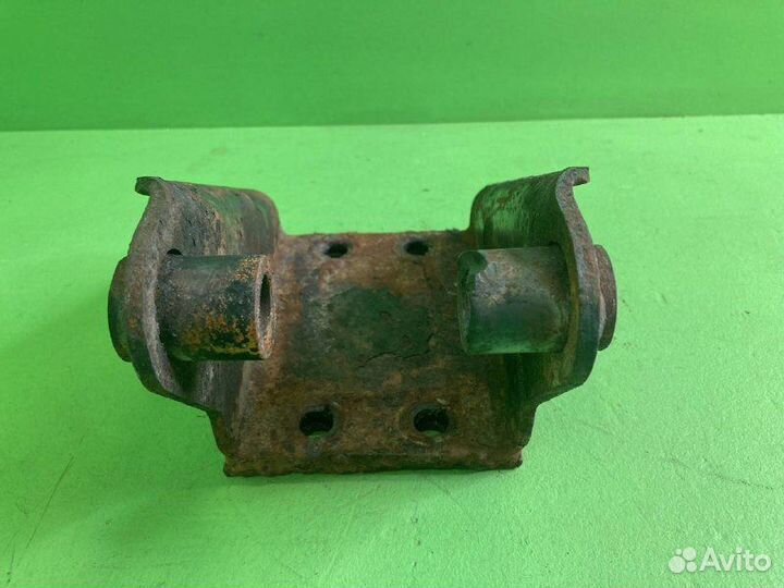 Кронштейн амортизатора MAN TGA