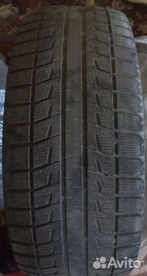 Bridgestone Blizzak Revo2 205/55 R16