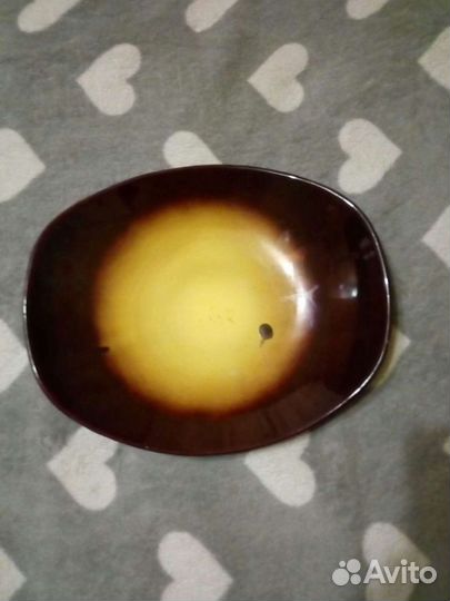 Тарелка и сливник