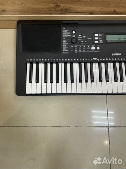 Синтезатор Yamaha PSR-E373