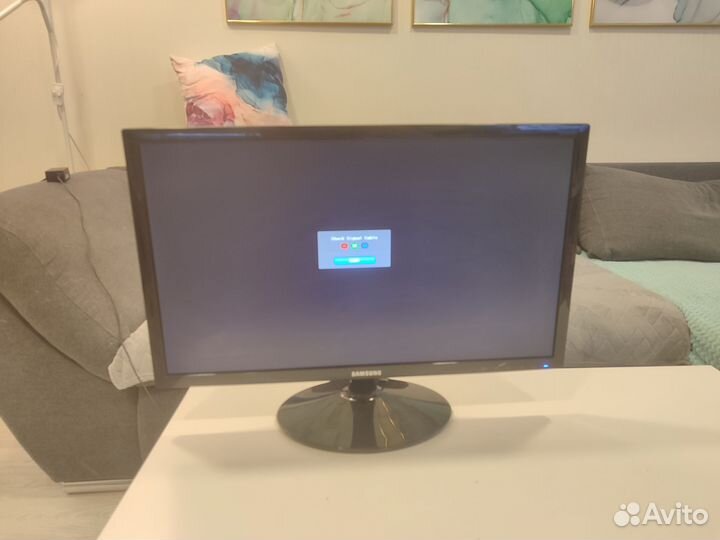 Монитор 24' samsung S24D300H