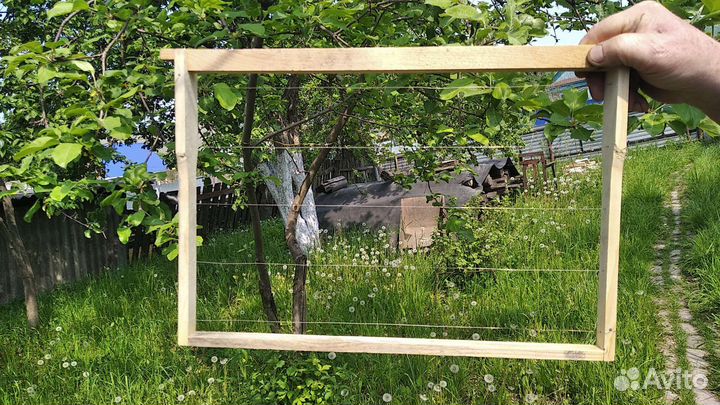 Роевни и рамки для сот