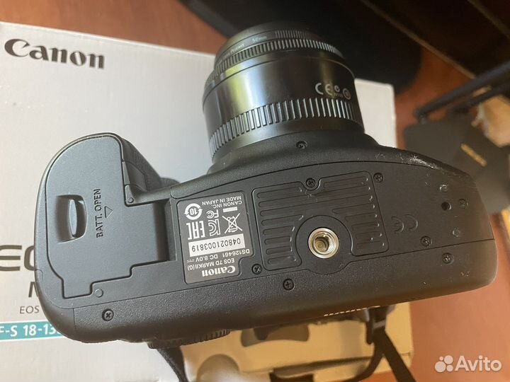 Canon EOS 7d Mark II (Зеркальный фотоаппарат)