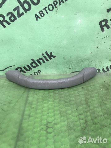 Ручка внутренняя потолочная Nissan March