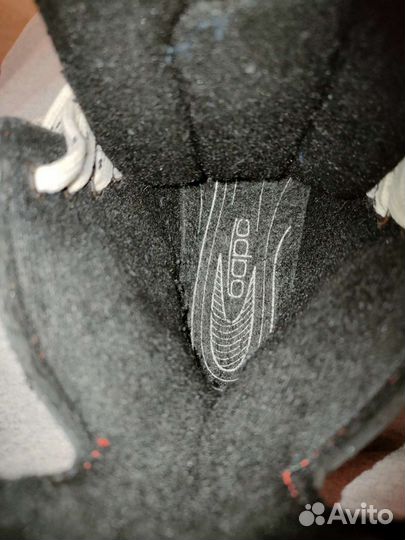 Коньки хоккейные