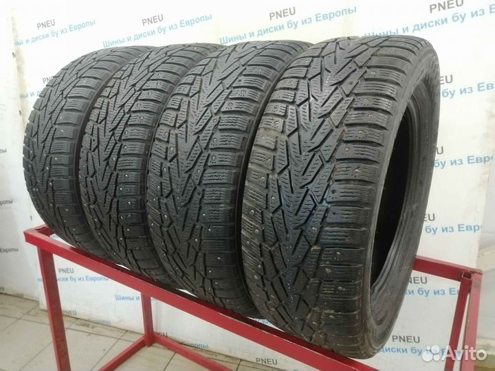 Nokian Tyres Hakkapeliitta 7 215/60 R16 99T