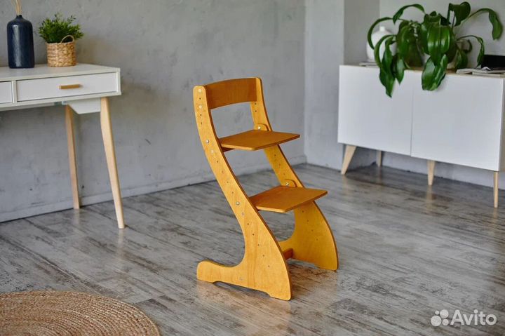 Растущий стул для ребенка