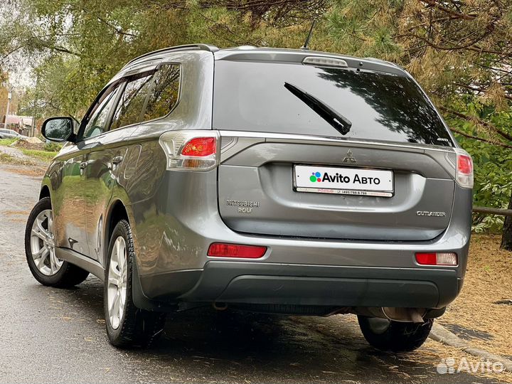 Mitsubishi Outlander 2.4 CVT, 2012, 347 000 км