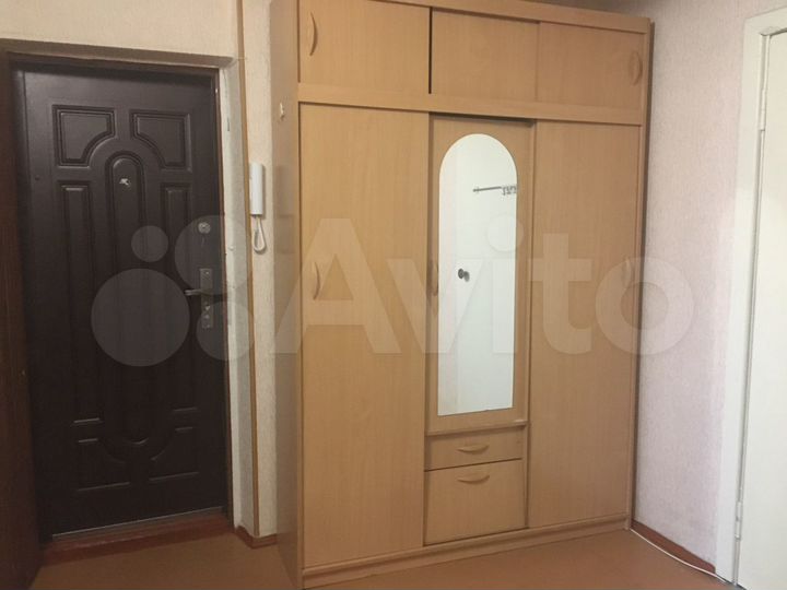 3-к. квартира, 70 м², 3/5 эт.