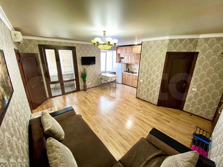 2-к. квартира, 60 м², 2/4 эт.