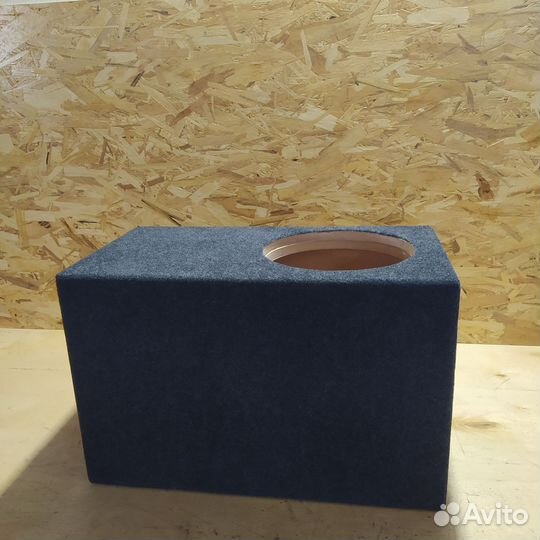 Короб под сабвуфер 10