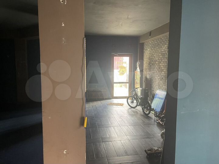 Своб. планировка, 137 м², 1/6 эт.