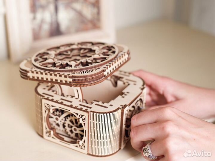 Конструктор 3D Ugears. Шкатулка с секретом