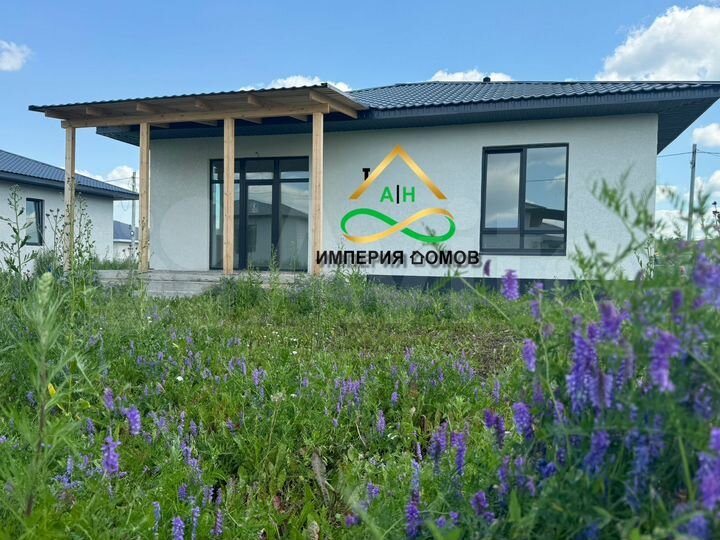 Коттедж 110 м² на участке 6,5 сот.