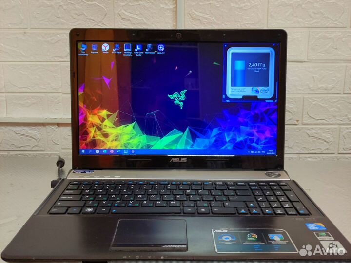 Отличный ноутбук Asus на Core i5, (новая батарея)