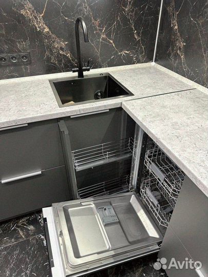 Модульный кухонный гарнитур