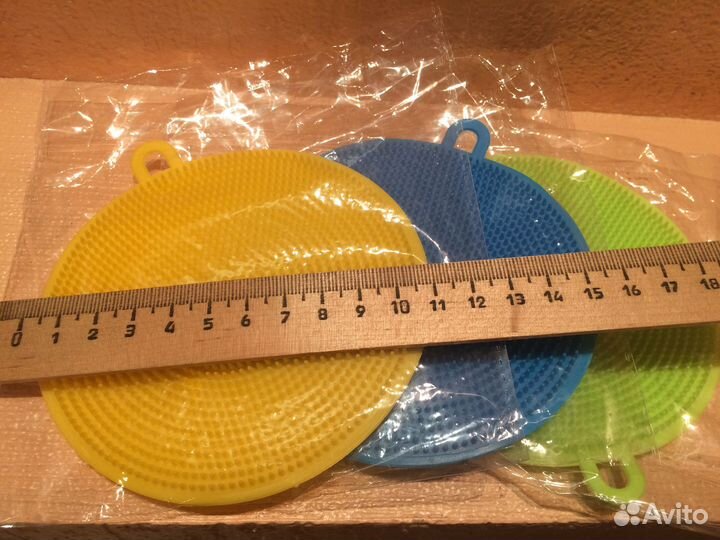 Нить кулинарная, ситечко, кисточки, лопатка и др