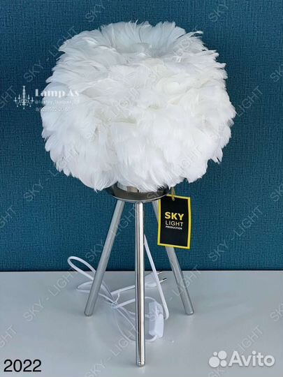 Лампа настольная в современном дизайне