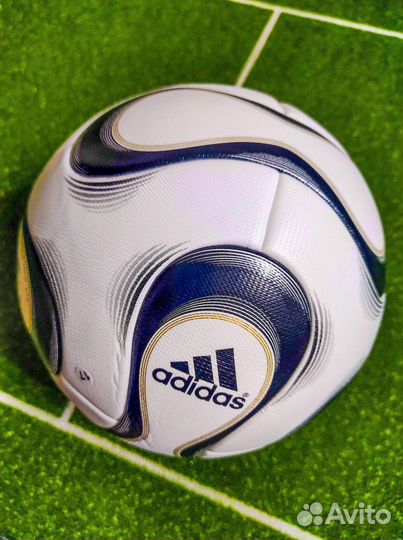 Футбольный мяч Adidas Teamgeist World Cup