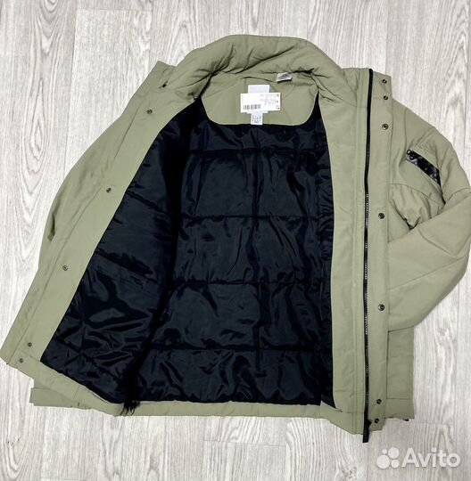 Куртка новая Adidas