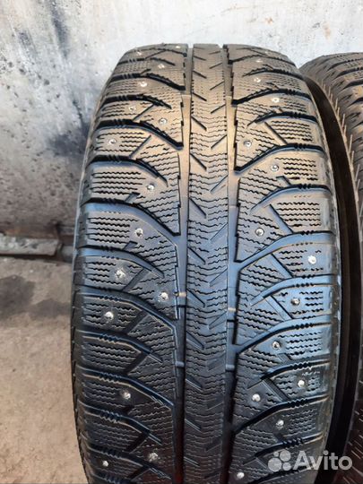 Bridgestone Ice Cruiser 7000 265/65 R17