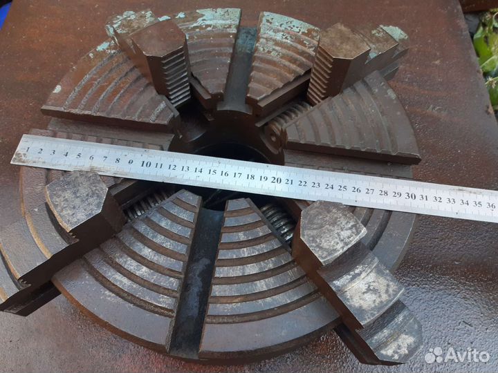 Токарный патрон