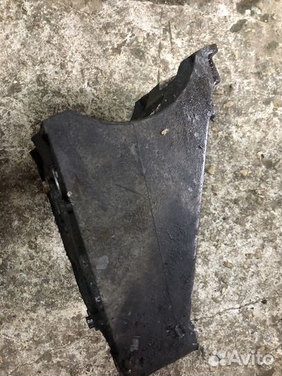 Кронштейн компрессора кондиционера Ford Focus 2