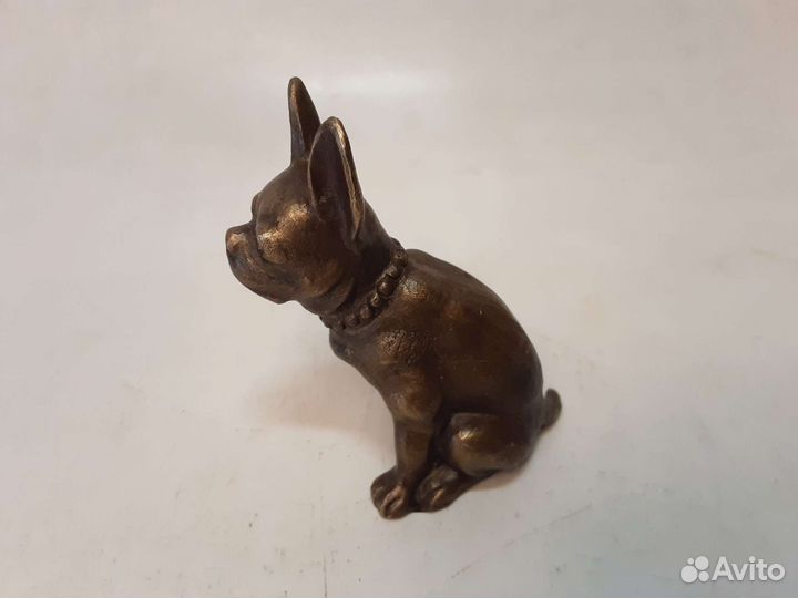 Бронзовые статуэтки, литые. Собаки