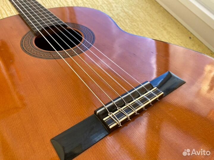 Классическая гитара Yamaha G-100D