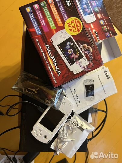 Игровая мультимедийная приставка Alpha exeq