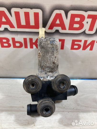 Помпа Bmw 1 хэтчбек 2008