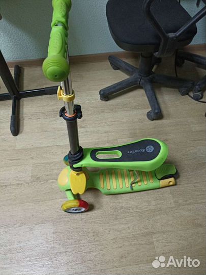 Самокат детский трехколесный