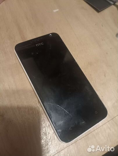 Телефон HTC