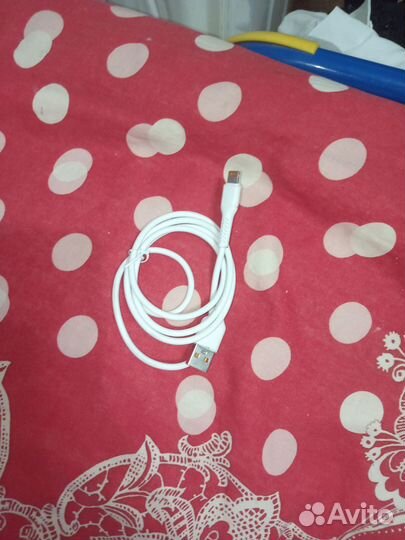 Шнур на зарядку айфона