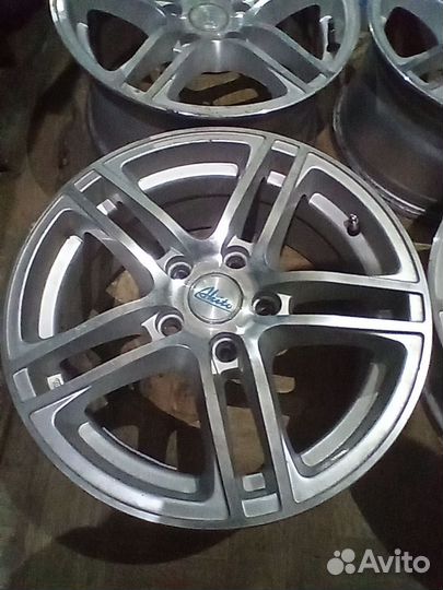Диски 5x114.3 r16
