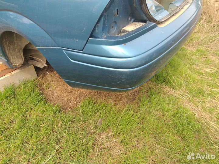 Бампер задний Ford focus 1