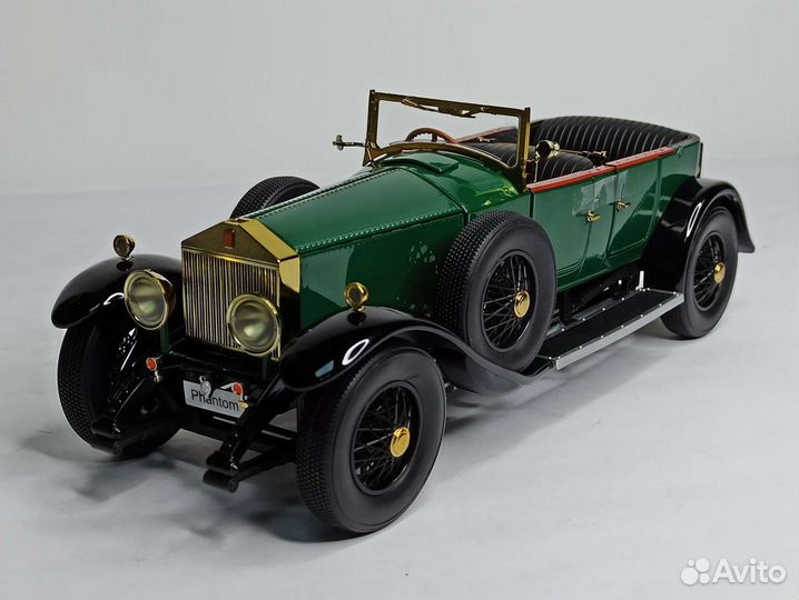 Rolls-Royce Phantom Green Kyosho 1:18