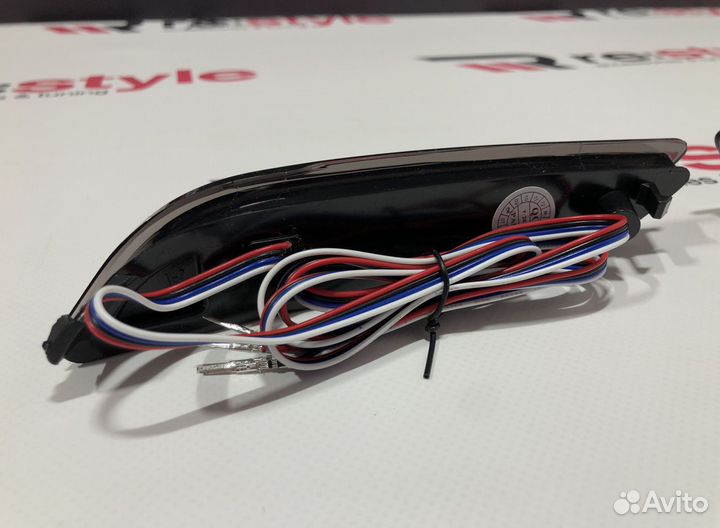 Катафоты Toyota Camry 70 R801