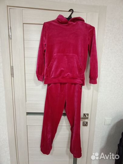 Велюровый костюм