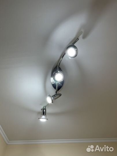 Светильник потолочный