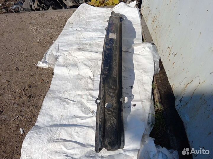 Усилитель заднего бампера BMW 5 e60